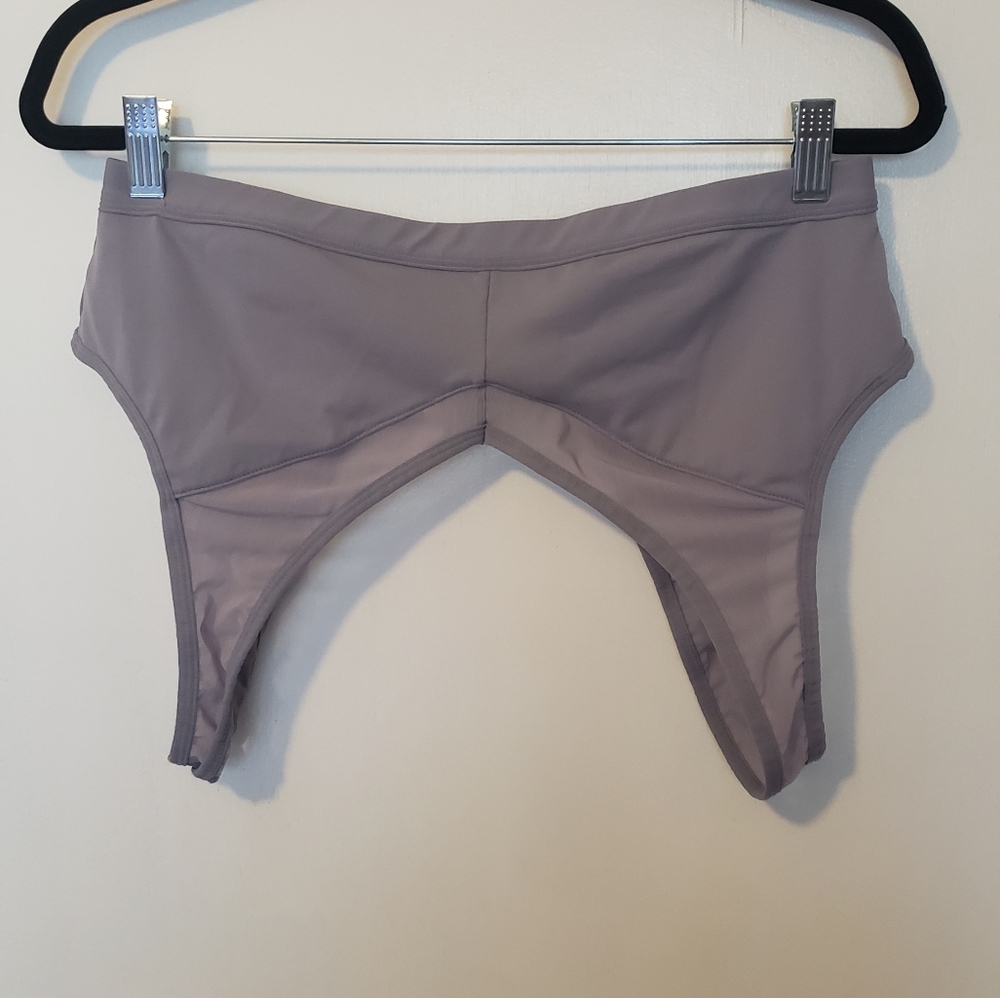 Fabletics bra top